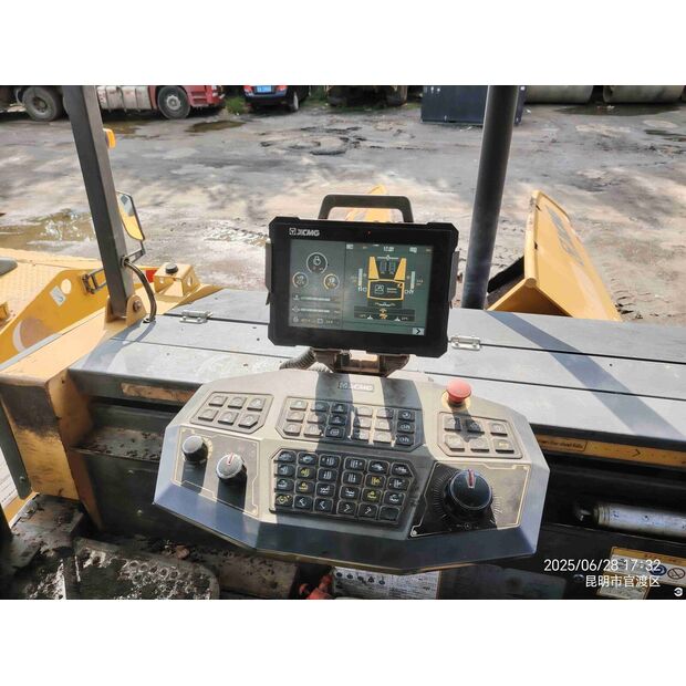 2024 XCMG RP905HDIV-43884456