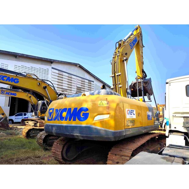 2022 اكس سي ام جي XE305D-43884778