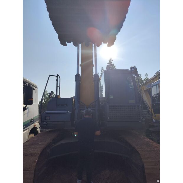 2022 اكس سي ام جي XE305D-43884780