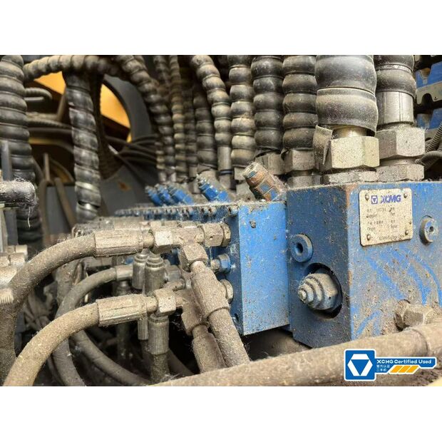 2019 XCMG XR400D-43885246