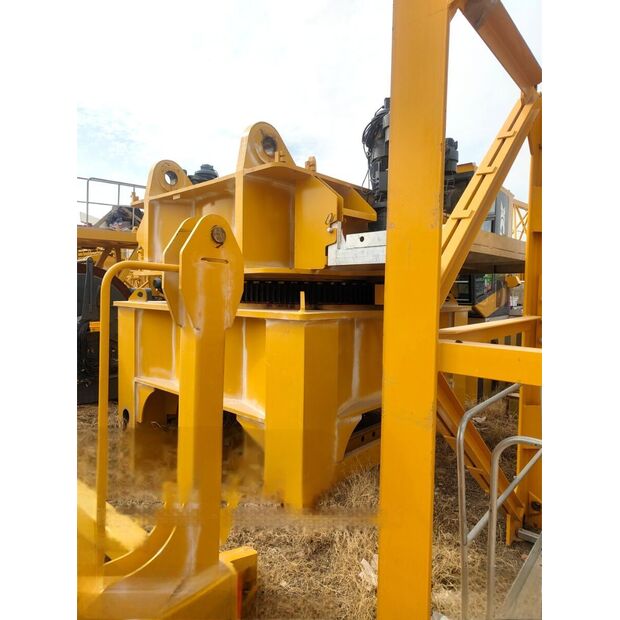 2023 XCMG XGT1350-64S-43886038