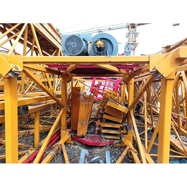 2021 XCMG XGT6015A-8S-43886084