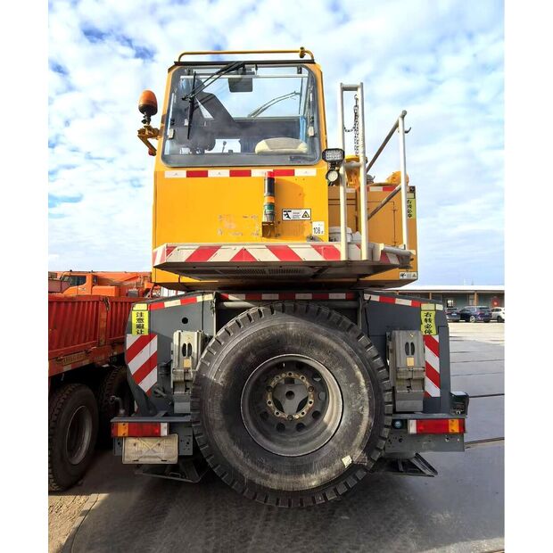 2020 ليبهير LTM1500-43887325