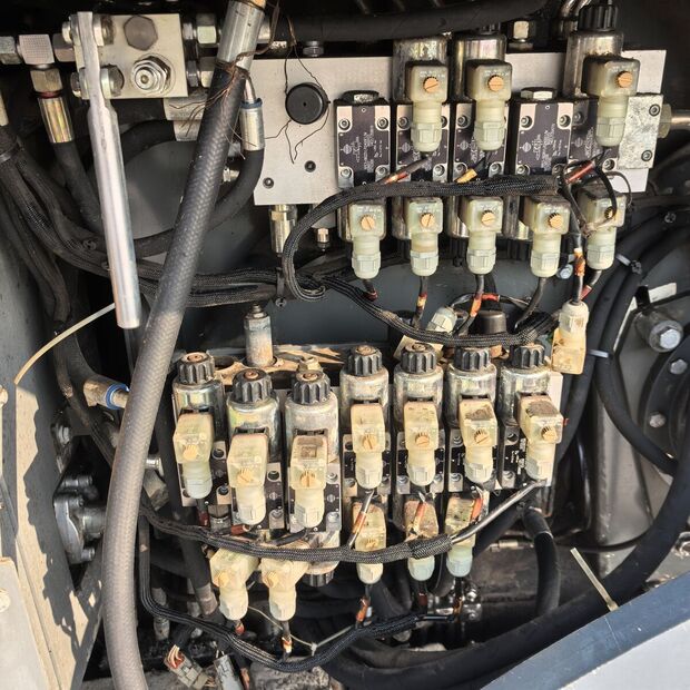 2015 فوجلي S2100-3-43888107