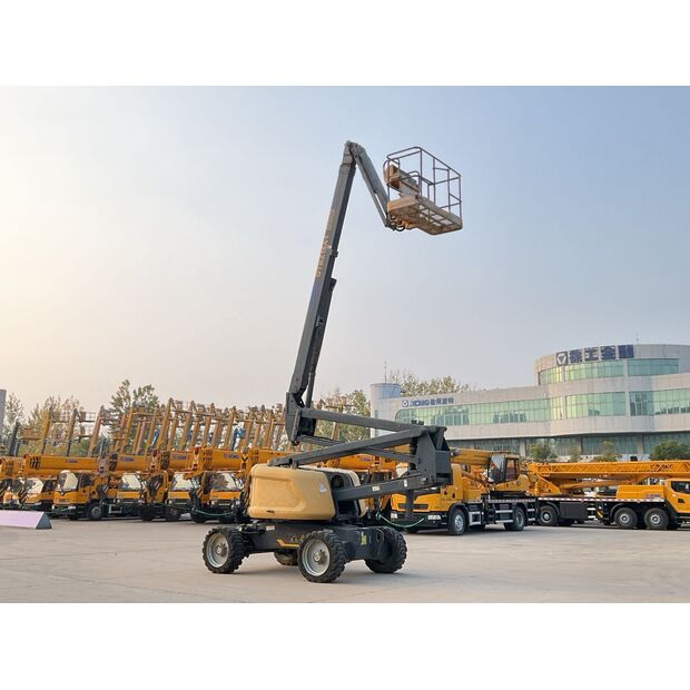 2017 اكس سي ام جي GTBZ18A1-43888548