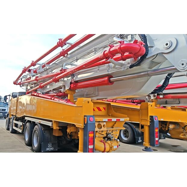 2021 XCMG HB62V-43888865