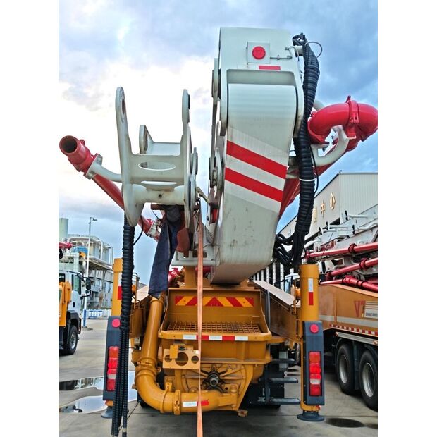 2020 XCMG HB62V-43888886