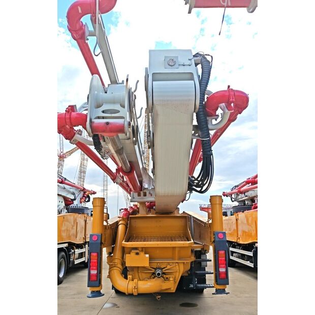 2020 XCMG HB62V-43888895