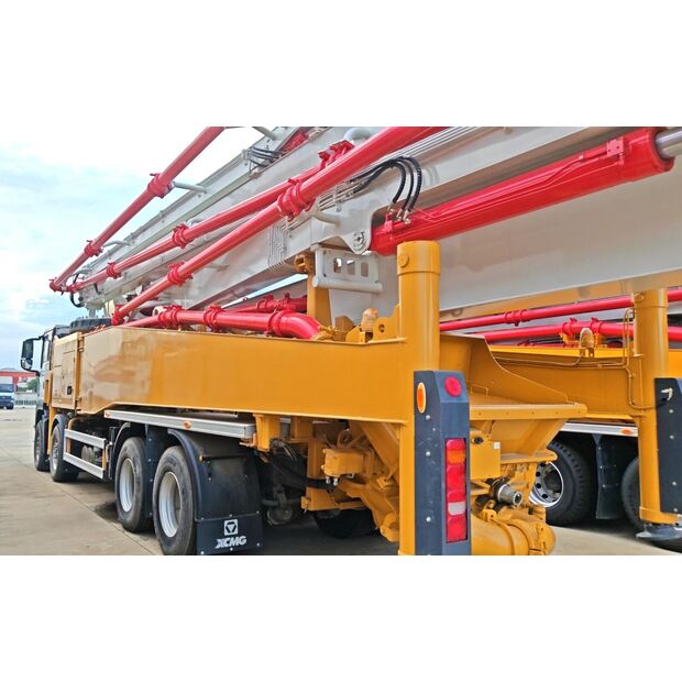 2020 XCMG HB62V-43888896