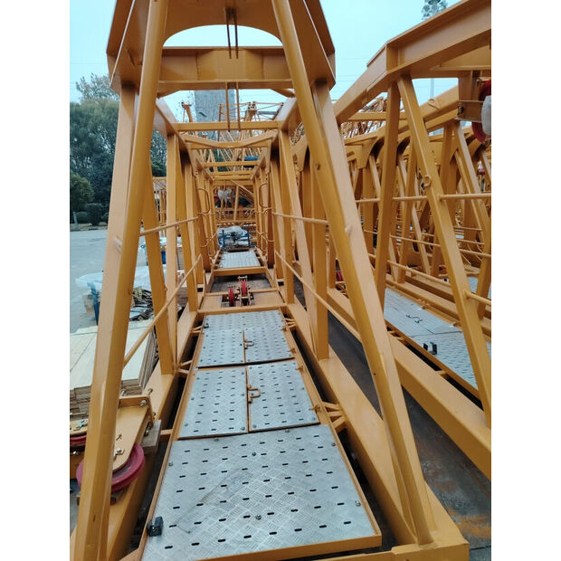 2022 XCMG XGT7528B-18S1-43889083