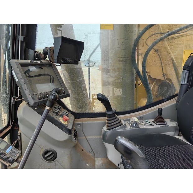 2020 XCMG XR220D-43889220