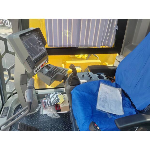 2022 اكس سي ام جي XGC130-I-43889592