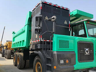 صورة ل شاحنات 2023 اكس سي ام جي XDR80TE