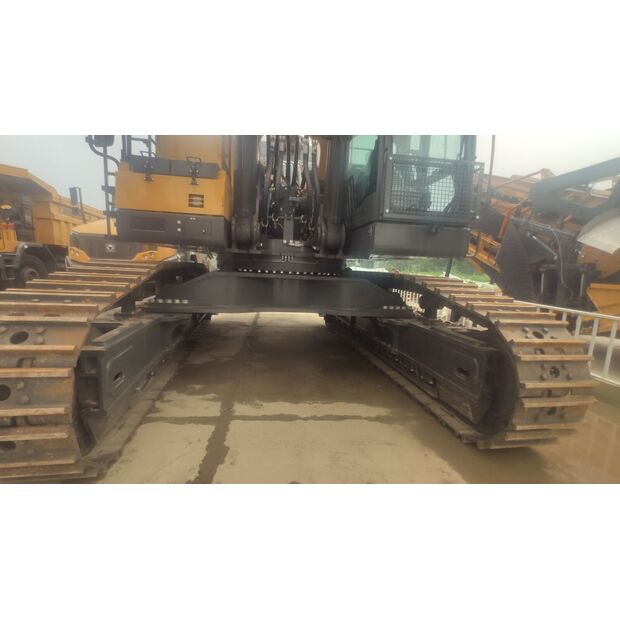 2024 اكس سي ام جي XE1050-43889892