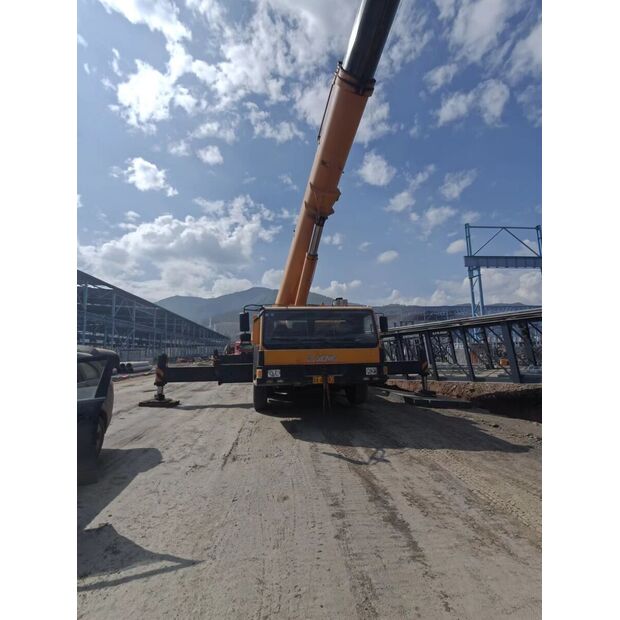 2012 XCMG QAY240-43889968