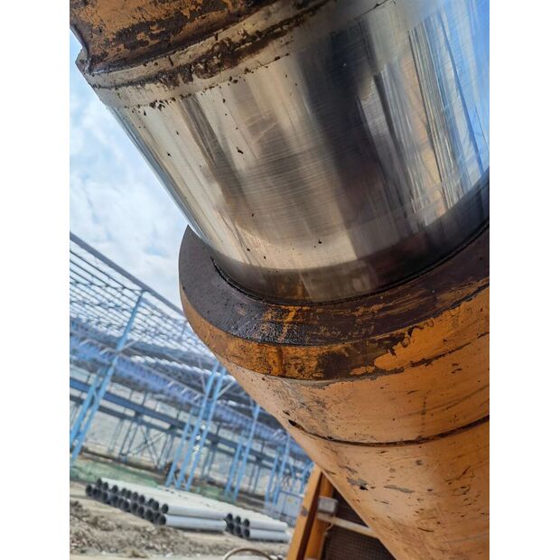 2012 XCMG QAY240-43889976