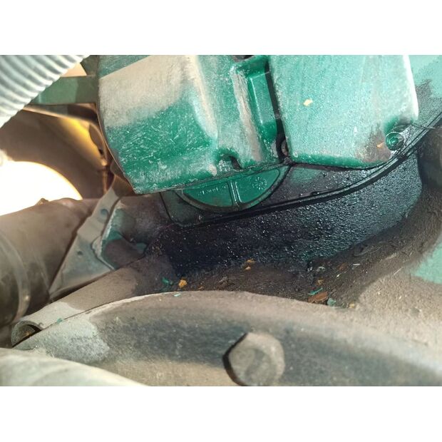 2012 XCMG QAY240-43889983