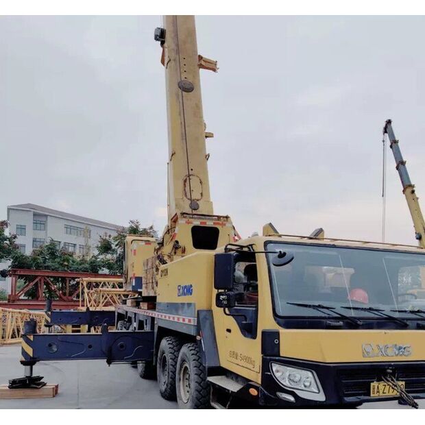 2011 XCMG QY130K-43890001