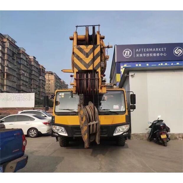 2011 XCMG QY130K-43890002