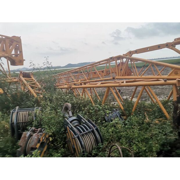 2011 اكس سي ام جي QAY500-43890035