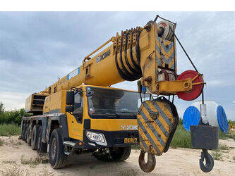 صورة ل كرينات صالحة لكل أنواع الطرق 2011 اكس سي ام جي QAY160