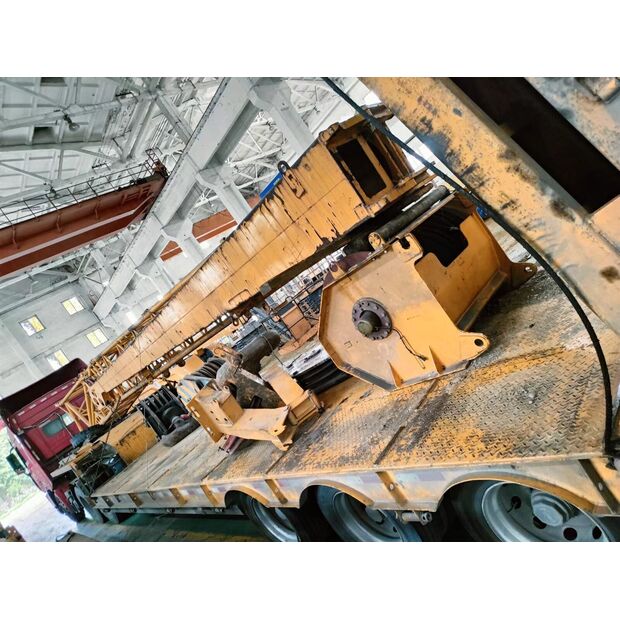 2011 XCMG QAY300-43890065