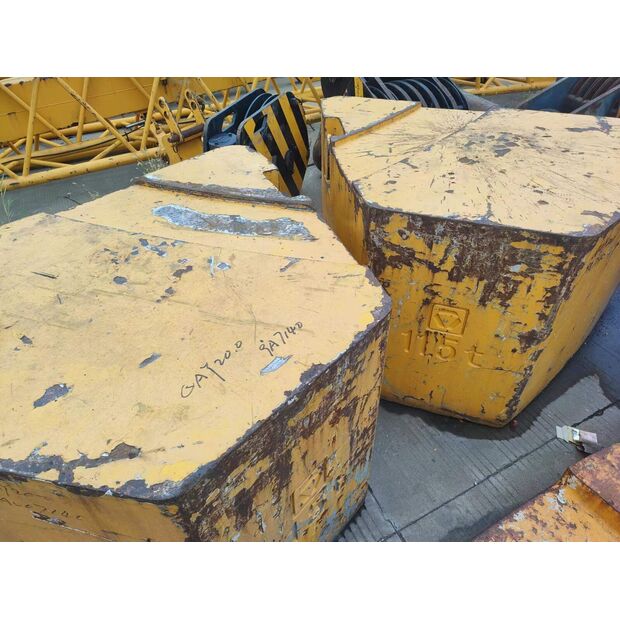 2011 XCMG QAY300-43890066