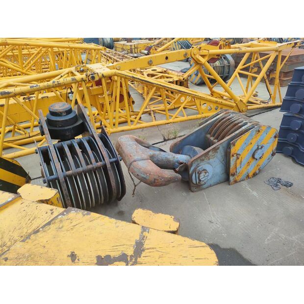 2011 XCMG QAY300-43890070