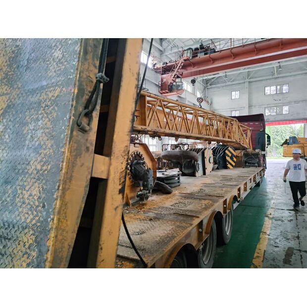 2011 XCMG QAY300-43890078