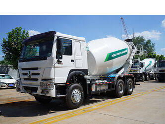 صورة ل خلاطات خرسانية 2023 اكس سي ام جي G10V