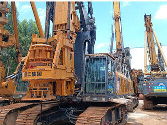 Image de 2020 XCMG XR240E À vendre à Chine