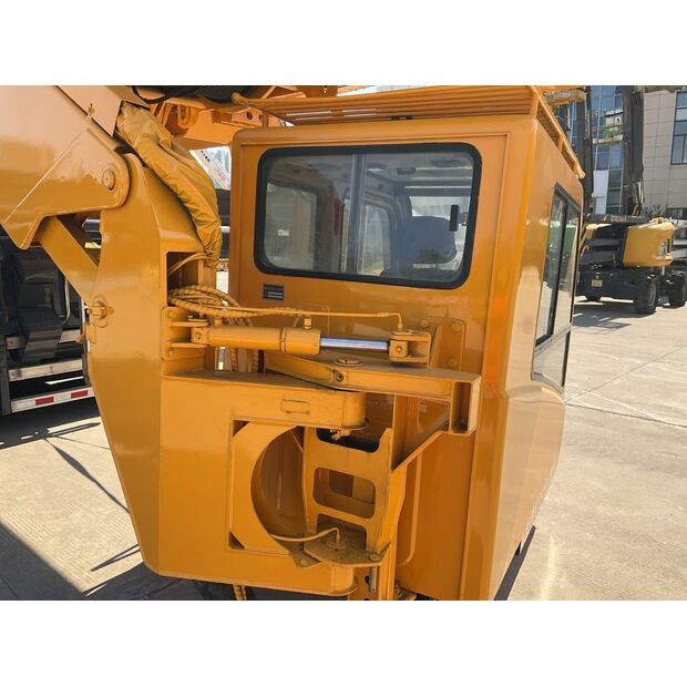 2013 XCMG QAY800-43890640