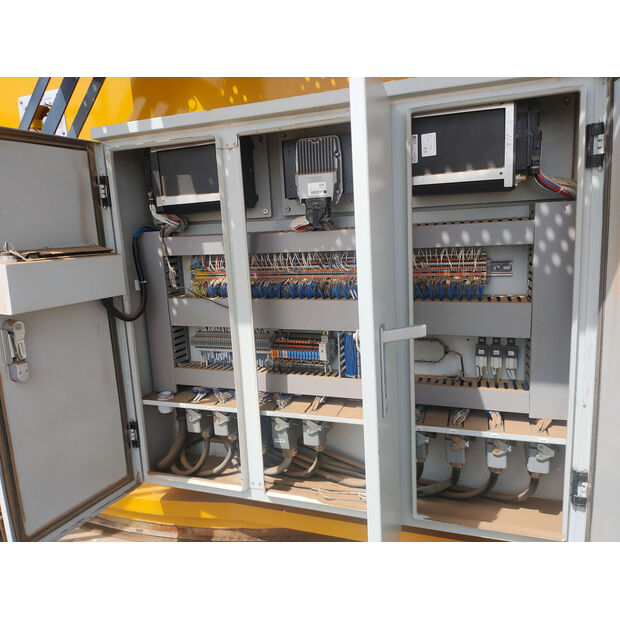 2021 اكس سي ام جي XGC11000A-43890809