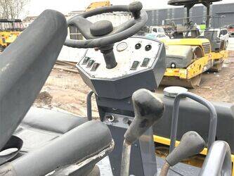 2013-xcmg-xmr30e-43891576