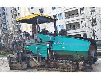 Image de PAVÉS 2011 VOGELE S1800-2L