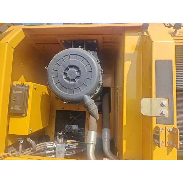 2019 اكس سي ام جي XE215DA-43891760