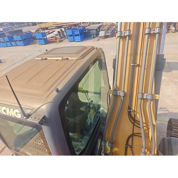 2019 اكس سي ام جي XE215DA-43891774