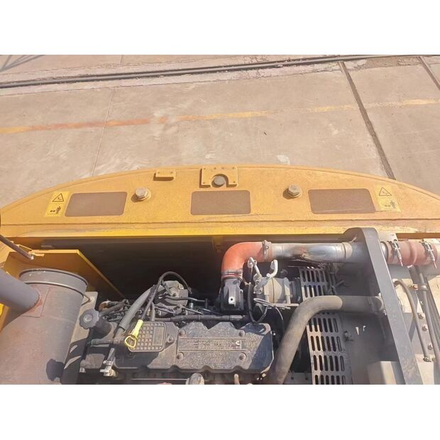 2019 اكس سي ام جي XE215DA-43891778