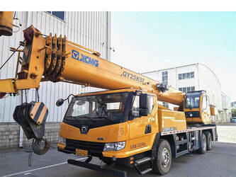 صورة ل كرينات صالحة لكل أنواع الطرق 2022 اكس سي ام جي QY25K5F_1