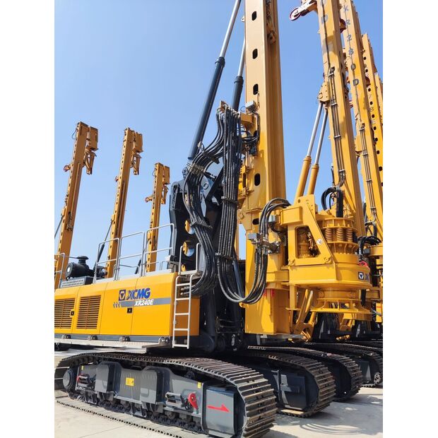 2022 اكس سي ام جي XR240E-43892180