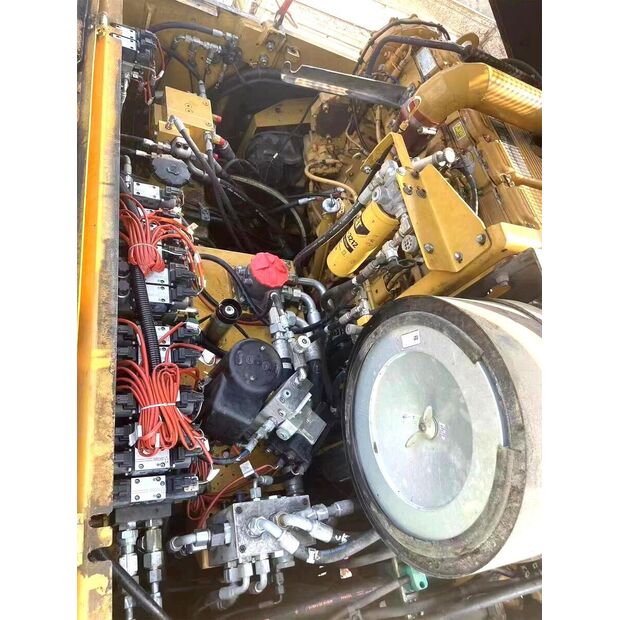 2011 كاتربيلر PM200-43892816