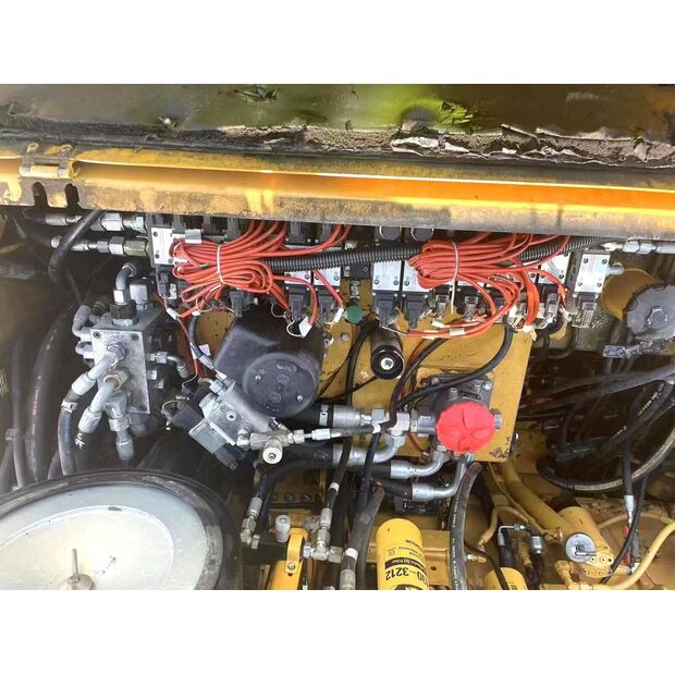 2011 كاتربيلر PM200-43892818