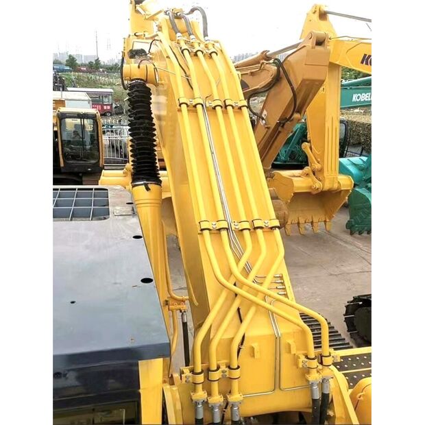 2023 كوماتسو PC400-43892998