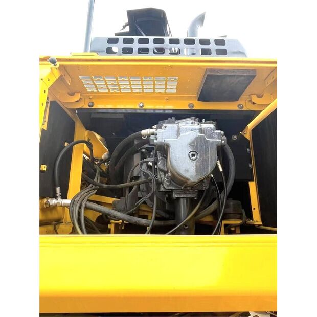 2023 Komatsu PC450-43893004