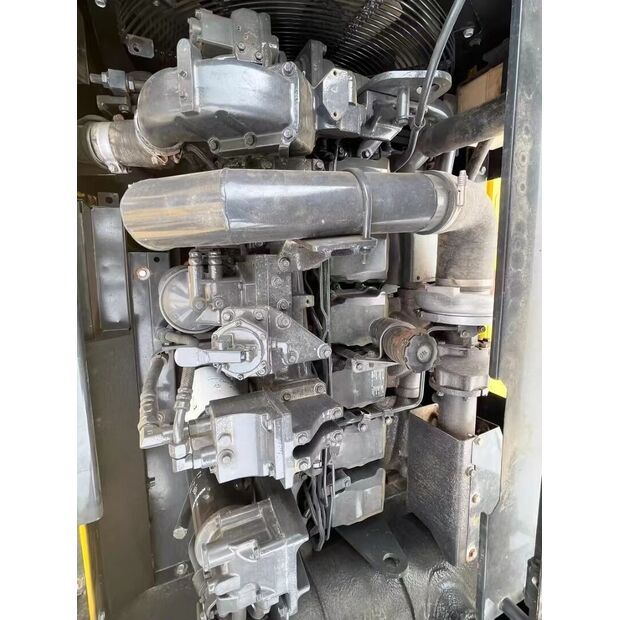 2023 Komatsu PC450-43893007