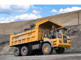 صورة ل شاحنات 2021 اكس سي ام جي XDR80T