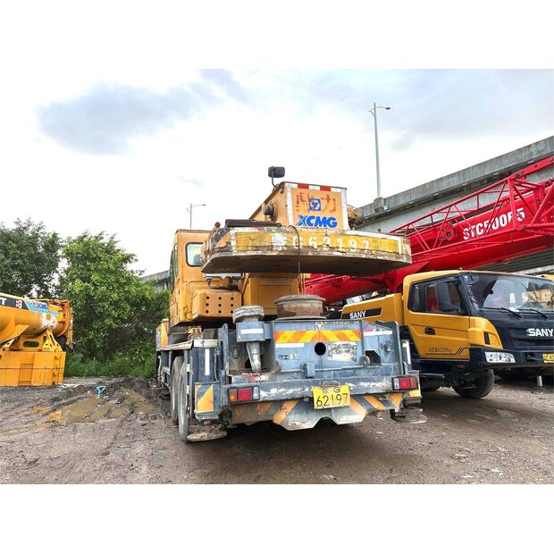 2013 XCMG QY70K-I-43893229