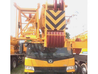 صورة ل كرينات صالحة لكل أنواع الطرق 2011 اكس سي ام جي XCT100