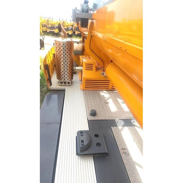 2011 اكس سي ام جي XCT100-43893316