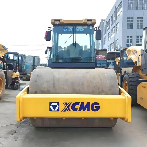 XCMG XS223J-43893702